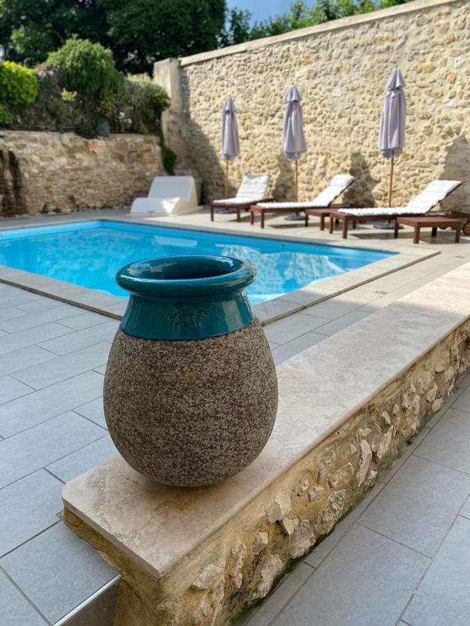 La Maison De Livia, Chambres D'Hotes, Piscine Chauffee, Proche Uzes, Nimes, Ales Sauzet  Exterior photo